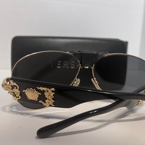 Versace Sun Glasses